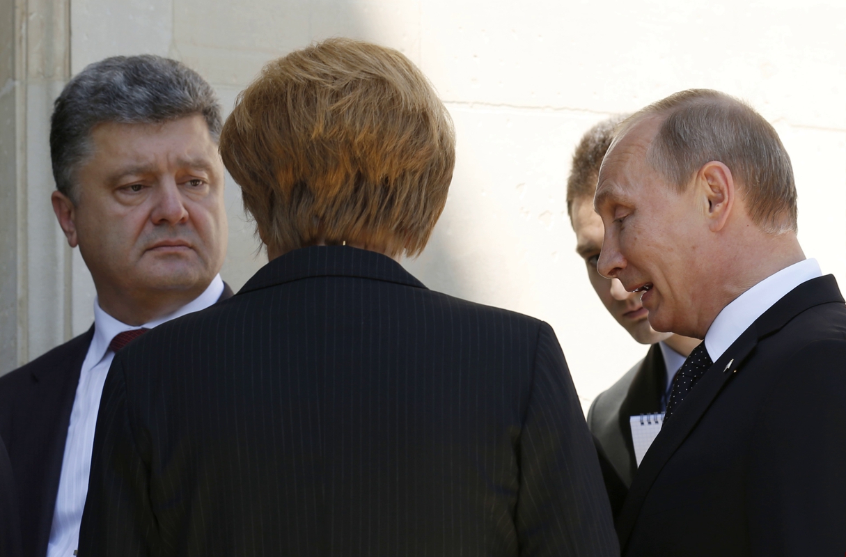 ​У Путина нашли оправдание за отказ говорить с Порошенко об атаке в Черном море: "Цели еще не определены"