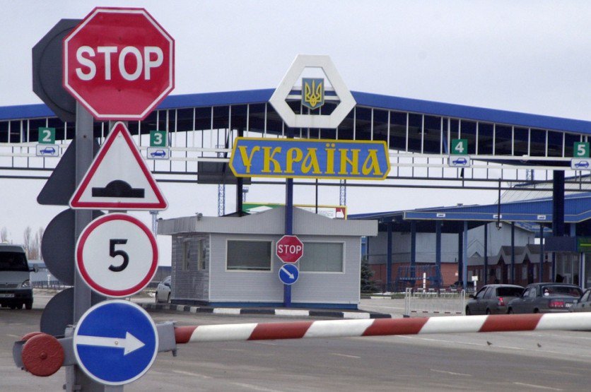Внештатная ситуация на границе с Россией: пограничники РФ заблокировали около 100 грузовых авто из Украины без объяснения причин