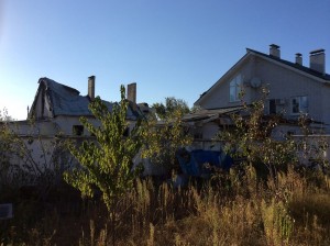 Как выглядит Станица Луганская после обстрелов