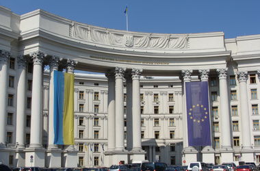 МИД Украины: Порошенко открыт к диалогу с лидерами Таможенного союза
