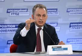 Колесников, отвечая на вопрос об "объединении оппозиции", выставил Рабиновича и Медведчука мошенниками