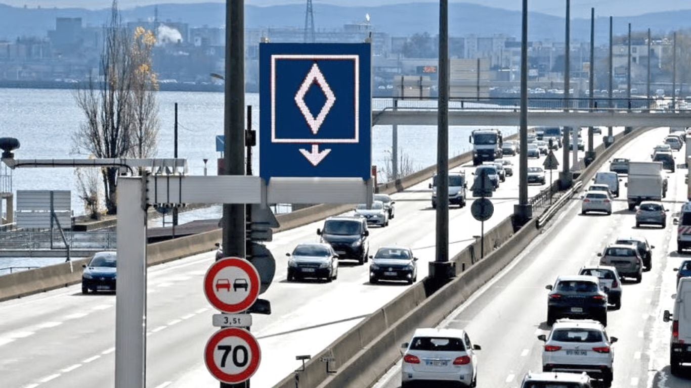 Новый дорожный знак появится в Украине – он сделает жизнь водителей проще