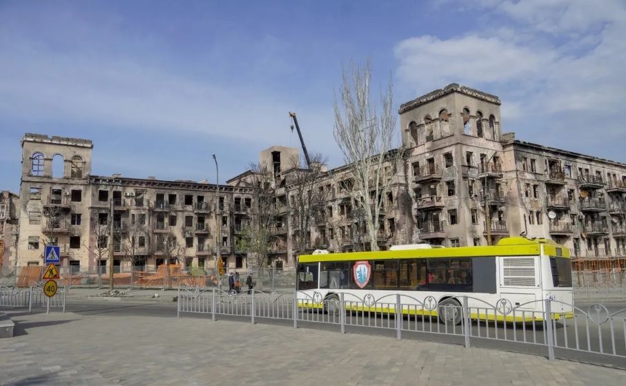 "Нами управляют воры", – жители оккупированного Мариуполя обратились к диктатору Путину