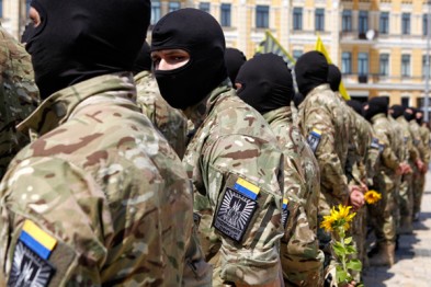 ​"Азов": раненых бойцов повезли в Киевскую областную больницу