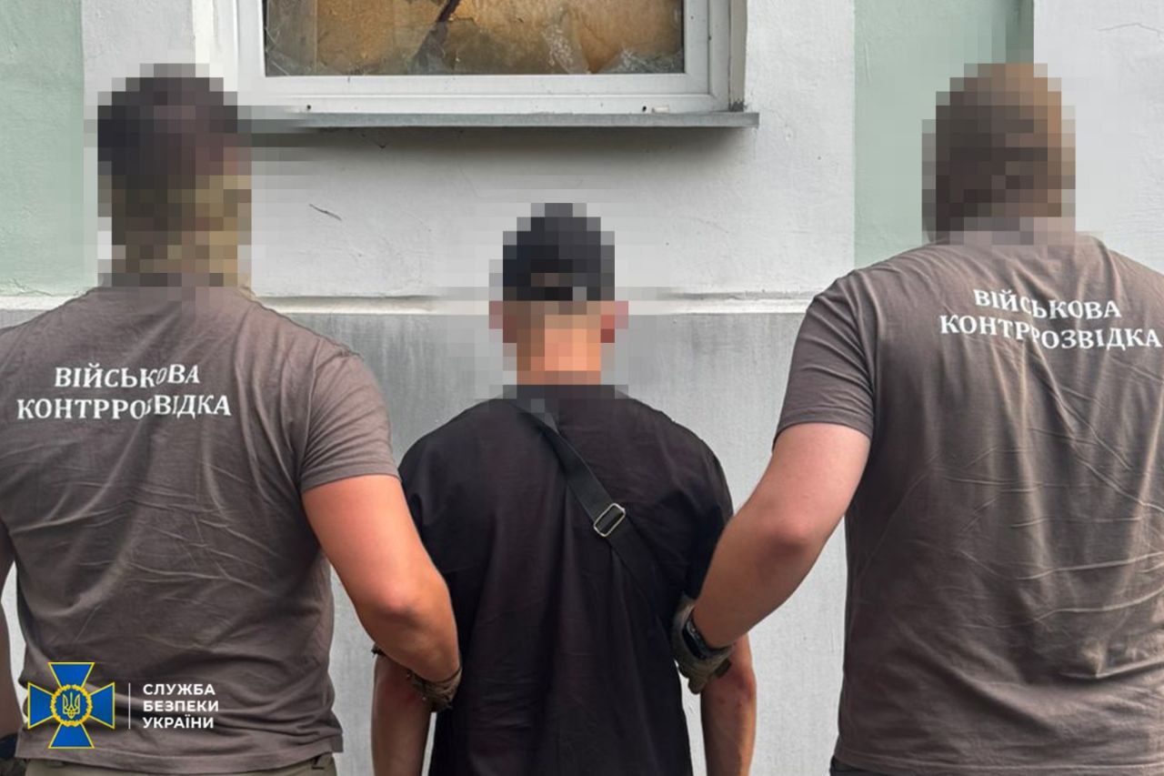 "За блокпосты информация ценнее": задержан "крот" в рядах ВСУ на Харьковщине, продавал позиции за долги