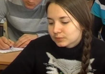 Назад в свободную Украину: 17-летняя школьница из Макеевки сбежала от оккупантов и родителей-сепаратистов