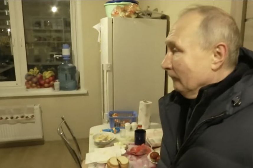 ​"Вера треснула, все зашаталось", – Невзоров о "жалкой" поездке Путина в Мариуполь