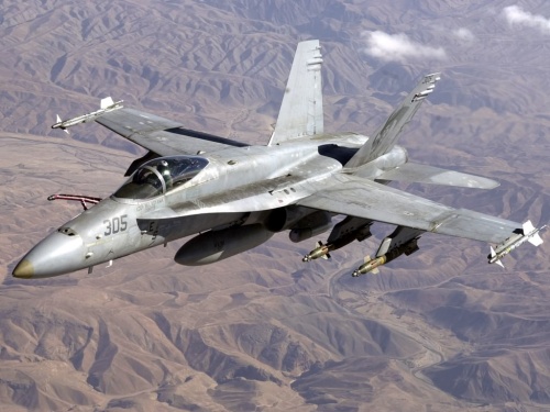 Канадские авиаудары в Ираке уничтожили артиллерийские расчеты боевиков ИГИЛ