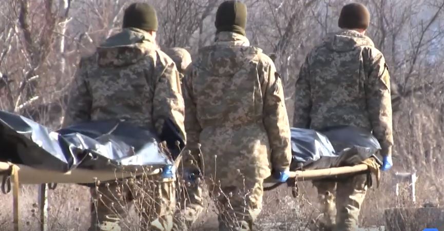 На Луганщине ВСУ передали террористам “ЛНР” тела двух их погибших сообщников-россиян, - кадры и подробности