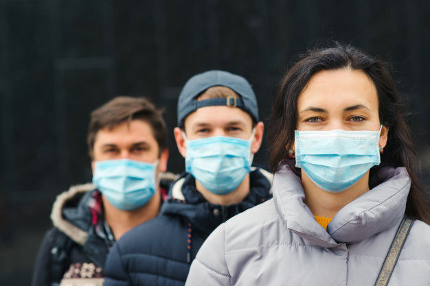 Инфекционист рассказала, почему нельзя носить две защитные маски: в чем главная опасность