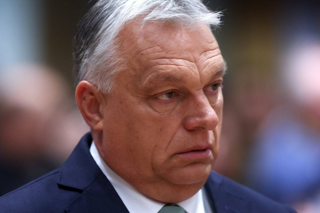 ​Люди Орбана выводят деньги из Венгрии в преддверии выборов – оппозиция