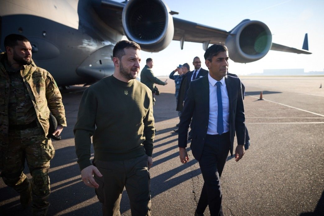​В Британии готовятся к передаче Украине боевой авиации, Сунак дал поручение - СМИ