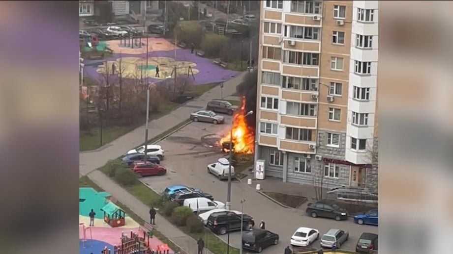 В Новой Москве взорвался автомобиль сотрудника "Ростеха": институт создает для армии РФ лазерные системы 