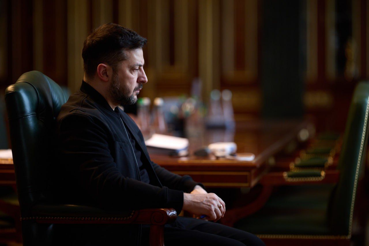 Работа ведется: Макрон сообщил Зеленскому хорошие новости по "теневому флоту" РФ