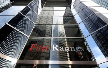 Fitch снизил рейтинг нацвалюты Укрэксимбанка и Ощадбанка
