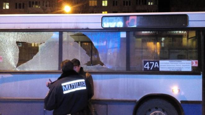 Обстрел маршрутки во Львове МВД квалифицировало как "хулиганство"