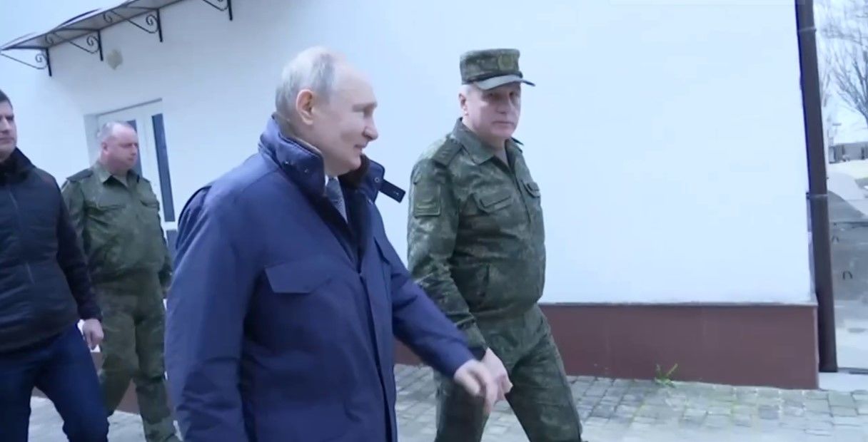 В Мариуполе и Херсонской области был двойник Путина: журналист BILD привел доказательства 
