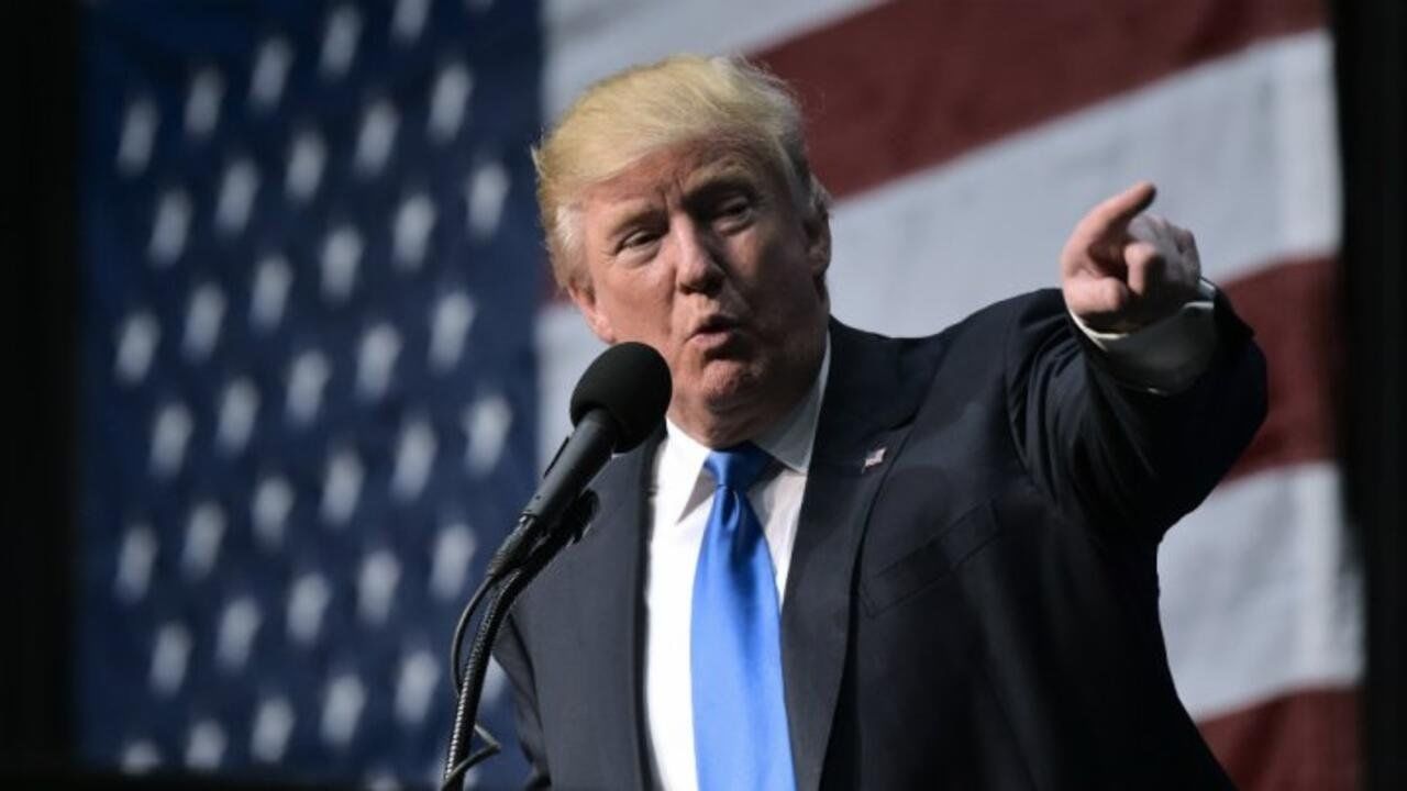 "Бомблять, як божевільні, прямо зараз", – Трамп незадоволений політикою Кремля щодо України