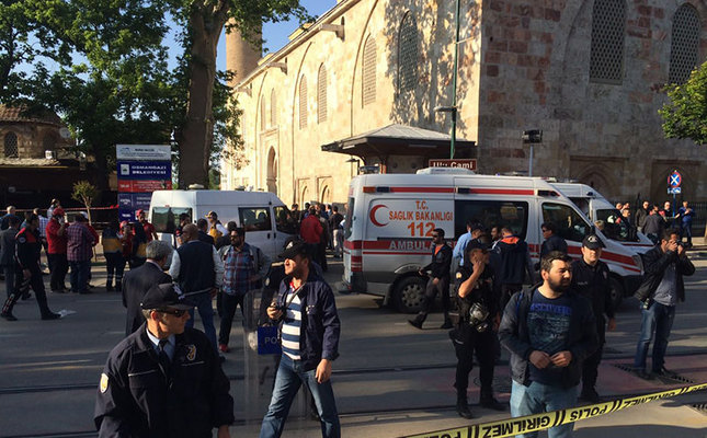 Теракт в Турции: уникальные кадры с места взрыва, вследствие которого 13 человек пострадали и 1 погиб