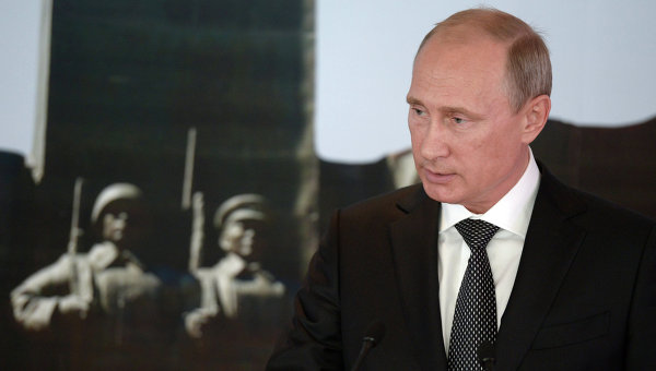 Дмитрий Песков: Путин не намерен никому навязывать свой план по возвращению мира в Донбасс