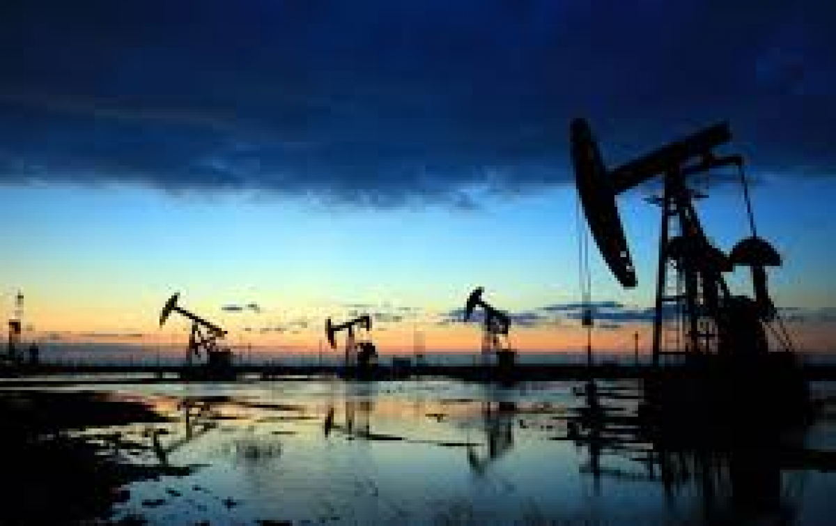 Россия "захлебывается" нефтью: уже нет емкостей для хранения "черного золота"