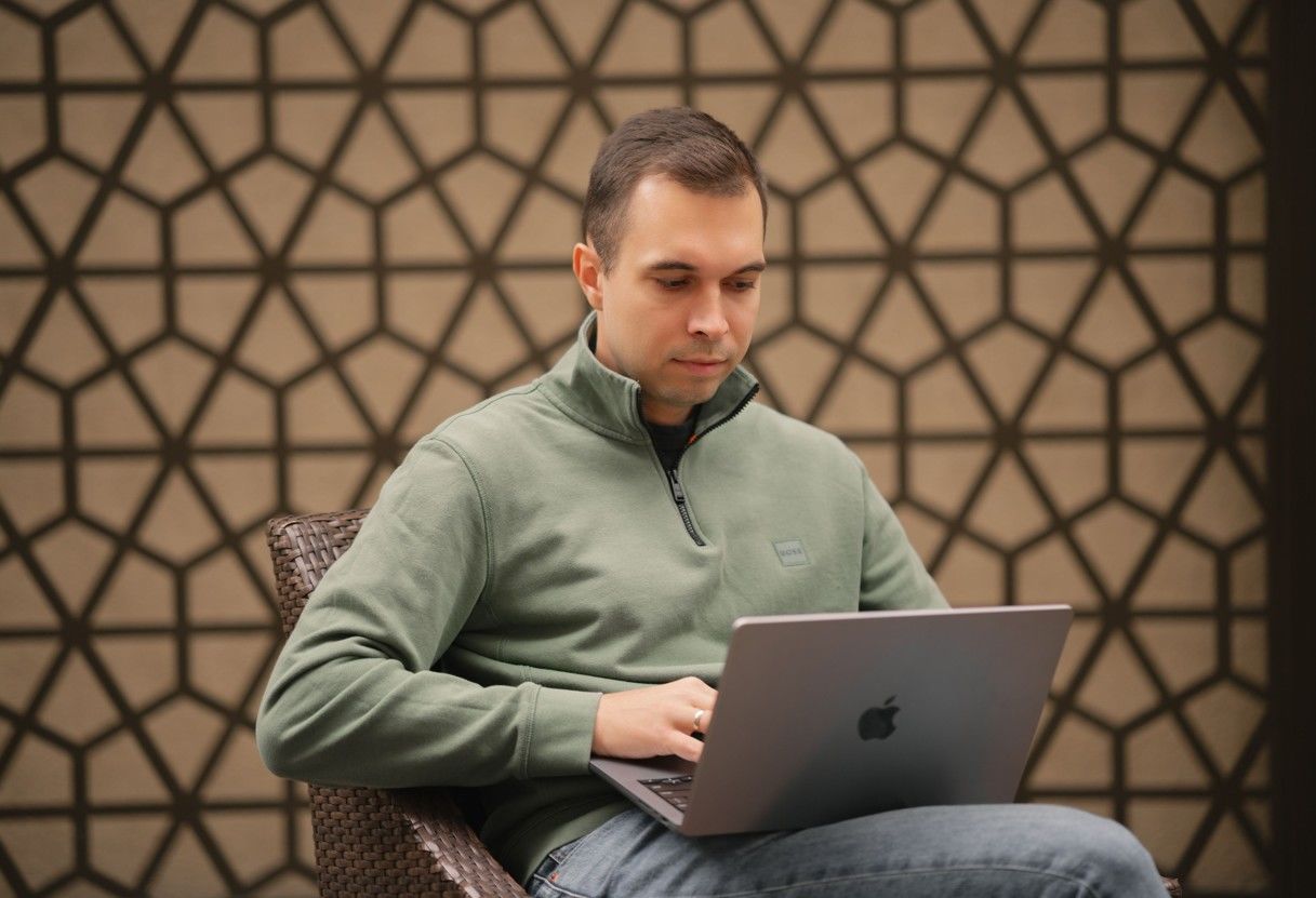 Як перевіряти, що модель ШІ «мислить правильно»: досвід Дмитра Кияшко