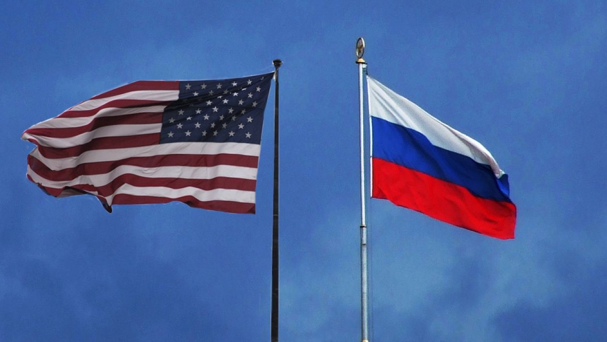 США официально вышли из ракетного договора с Россией: каковы риски новой холодной войны