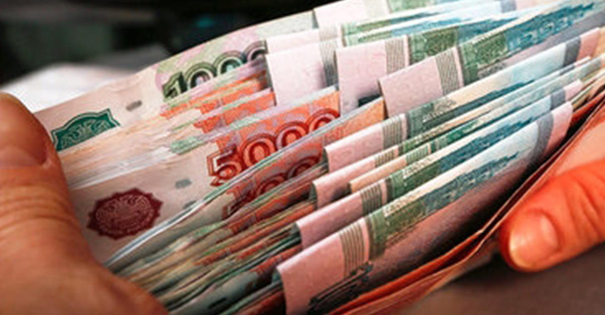 “Эпидемия” фальшивых рублей в Донецке - в оккупированный город завезли поддельные деньги