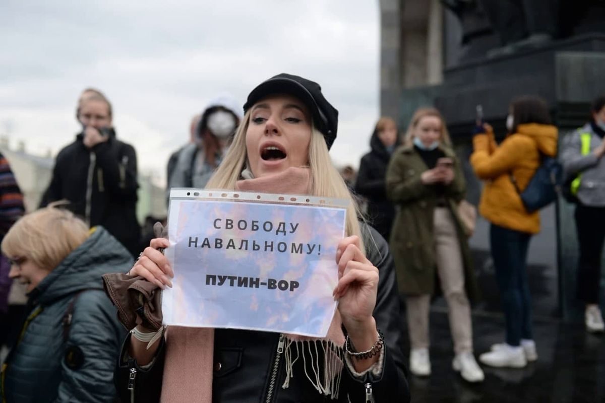 ​"Восстание" за Навального вспыхнуло по всей РФ - десятки тысяч россиян вышли на улицу, сотни арестованы