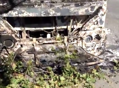 В Луганске под обстрел попал автобус: есть раненые