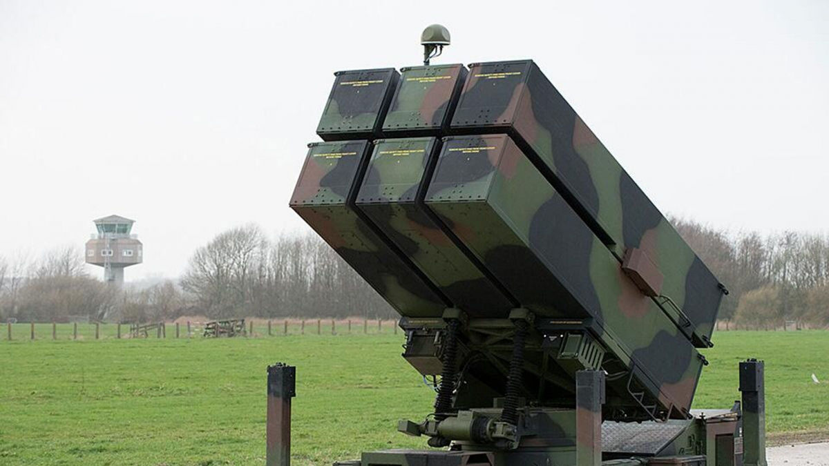 США готовят сделку с НАТО и странами Ближнего Востока по отправке в Украину ЗРК NASAMS