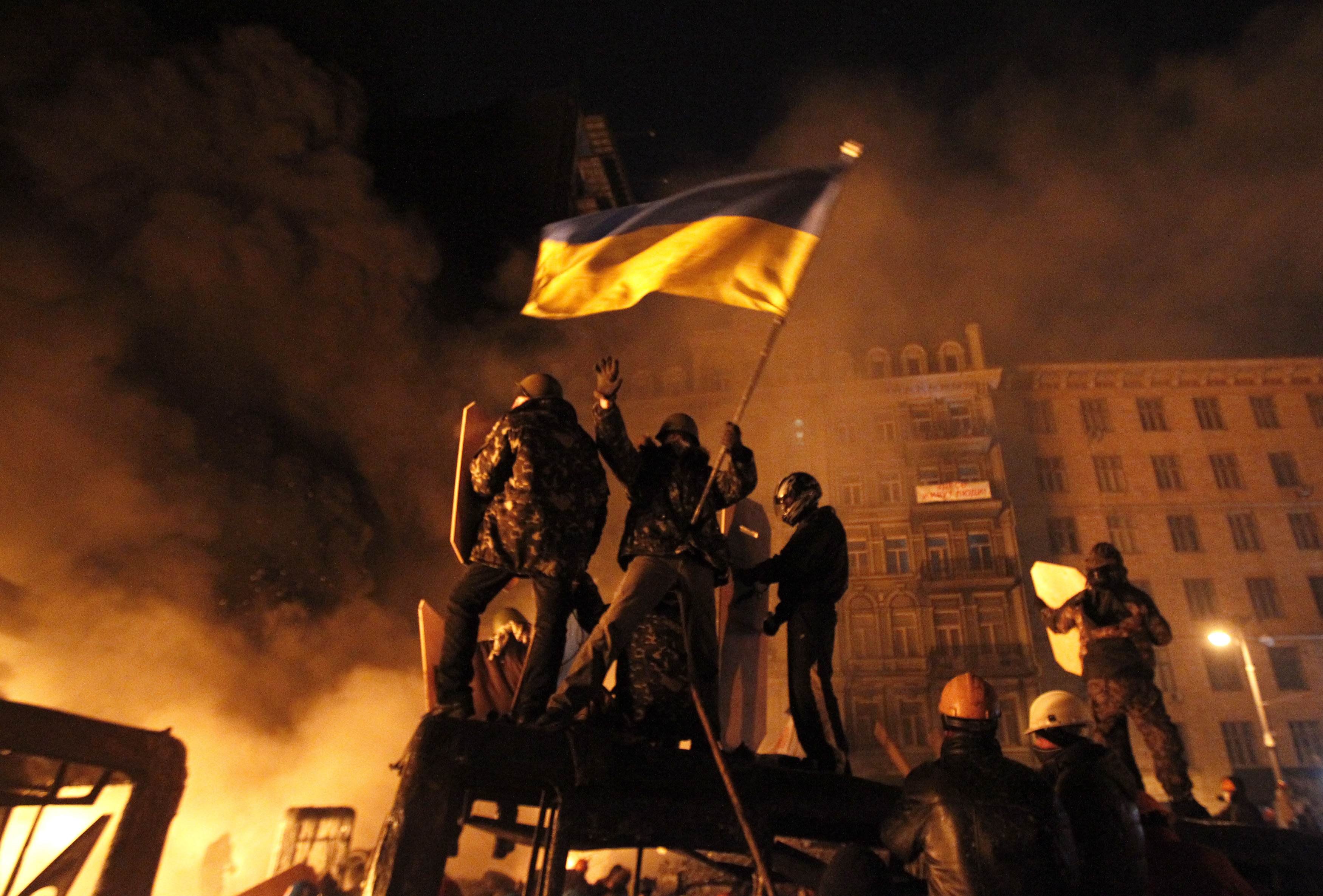Пономарь: Донбасс, Крым, держитесь! В следующем году мы все будем под нашим флагом!