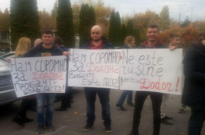 Молдаване в Кишиневе приятно удивили украинцев: обругали Додона и заявили, что Крым - это Украина