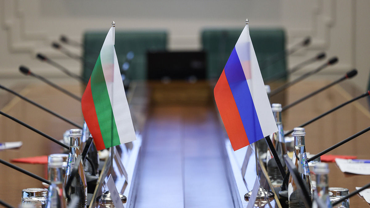 Болгария досрочно прекратила импорт нефти из РФ: новые поставщики уже выбраны
