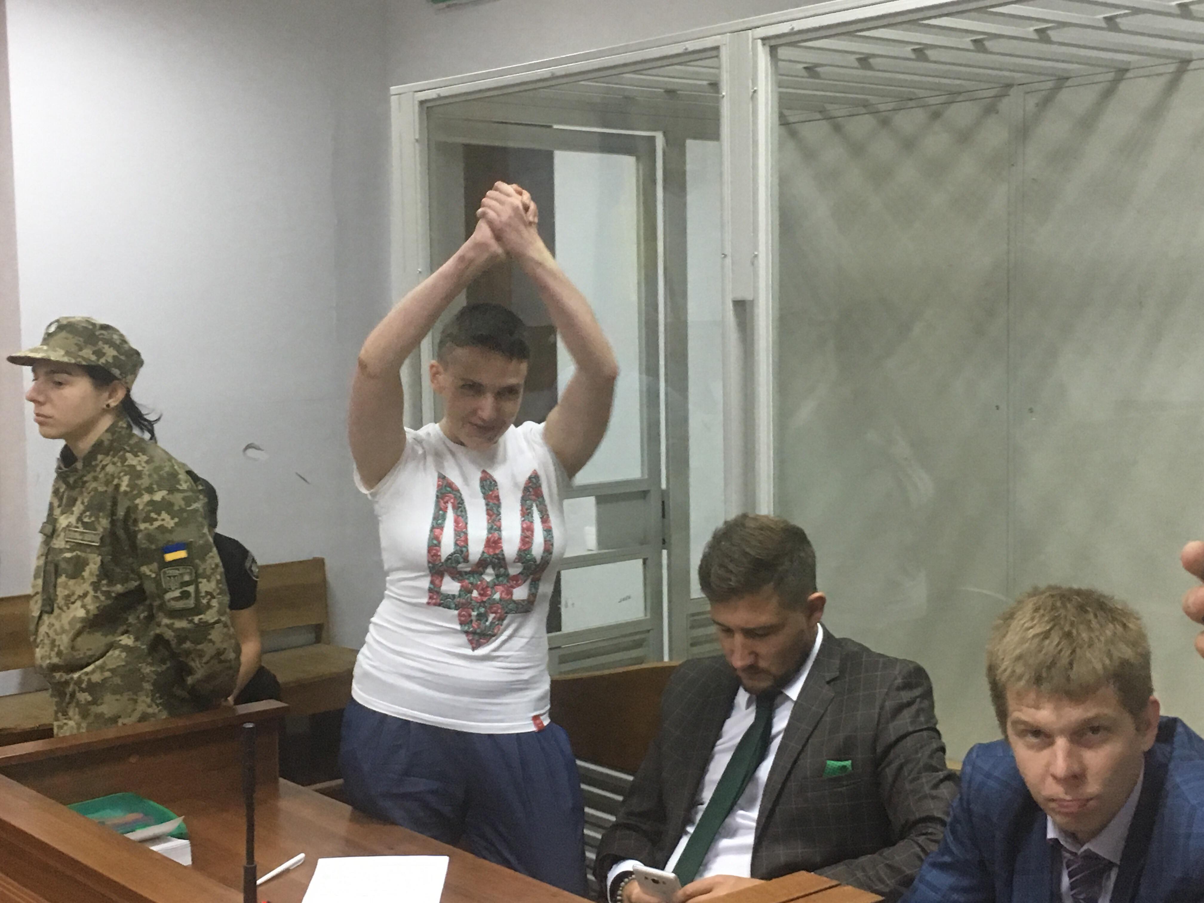 Столичный суд не выпустил на волю одиозную Савченко