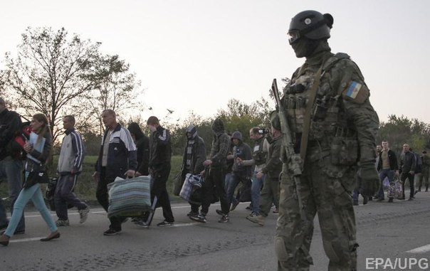 В ДНР заявляют, что вовремя обмена пленными силовики передают им «случайных людей»