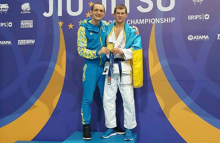 Еще один спортсмен прославил Украину: Ярослав Блажко из Кропивницкого стал главным чемпионом Европы по джиу-джитсу