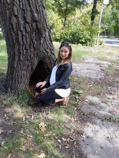 Мать одиночка из Донецка просит помощи для своей больной матери