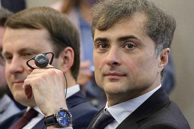 ​Открылись новые подробности визита Суркова в Донецк: "Был слышен даже в фойе"