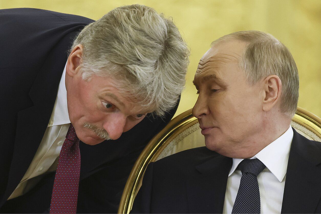 ​Выступление Путина в Минске: в объективы камер попала неожиданная реакция Пескова