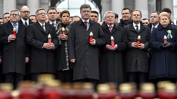 Главное за день 22 февраля: марш Достоинства; теракт и АТО в Харькове; гуманитарная ситуация в Дебальцево