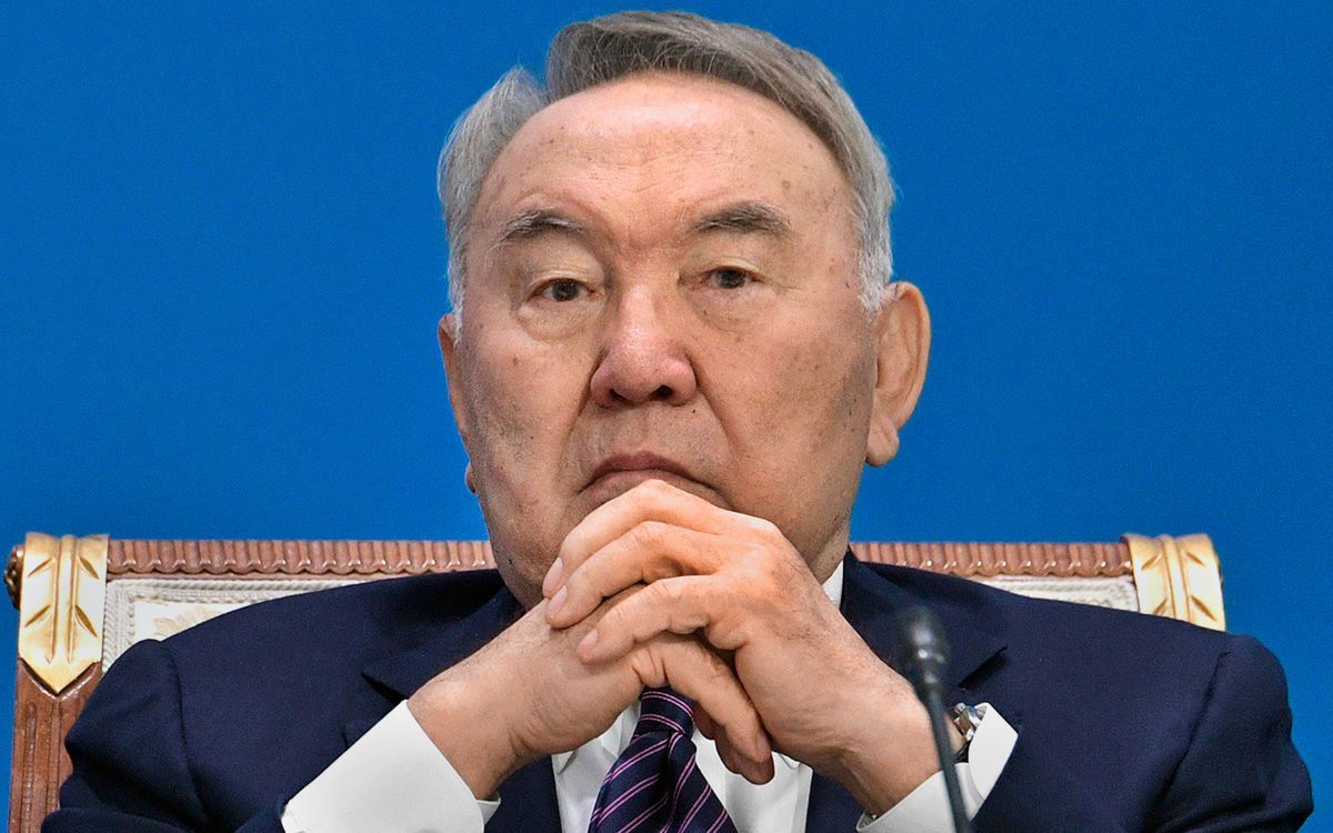 Пресс-секретарь Назарбаева рассказал, где на самом деле находится экс-президент, и передал от него призыв