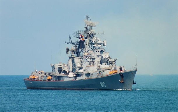Россия продолжает наращивать военную мощь: ВМФ отправил в Средиземное море корабль "Сметливый", стреляющий зенитными ракетами 
