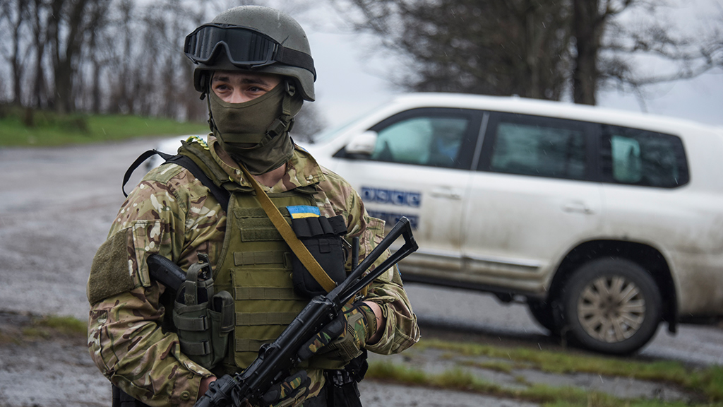 Решение Путина вывести российскую часть военных из СЦКК на Донбассе: ​Украина пошла на ответные меры