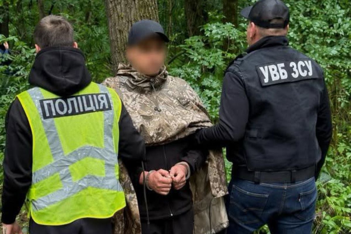 Дело о двойном убийстве на Киевщине: экс-комбриг 155-й бригады объявлен в розыск