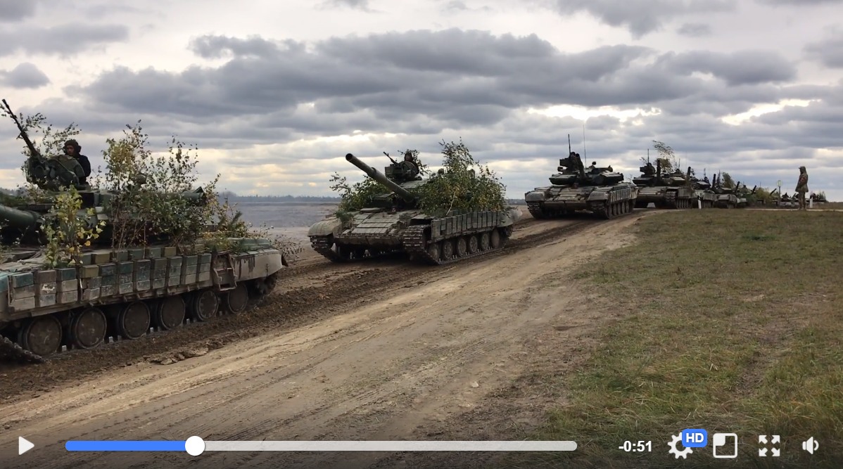 Размазать российских оккупантов на Донбассе: опубликовано видео движения огромной колонны украинских танков для АТО. Кадры