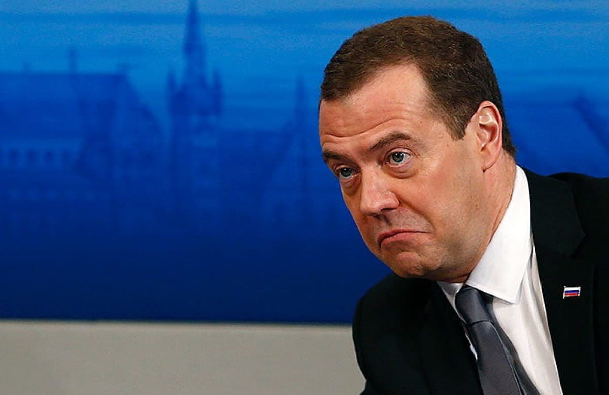 ​Илон Маск потроллил Медведева, который злорадствовал над отставкой Трасс
