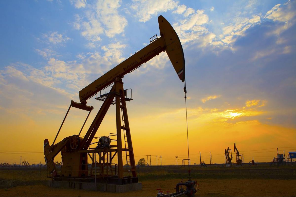 Сечин озвучил неприятный Кремлю прогноз по цене на нефть