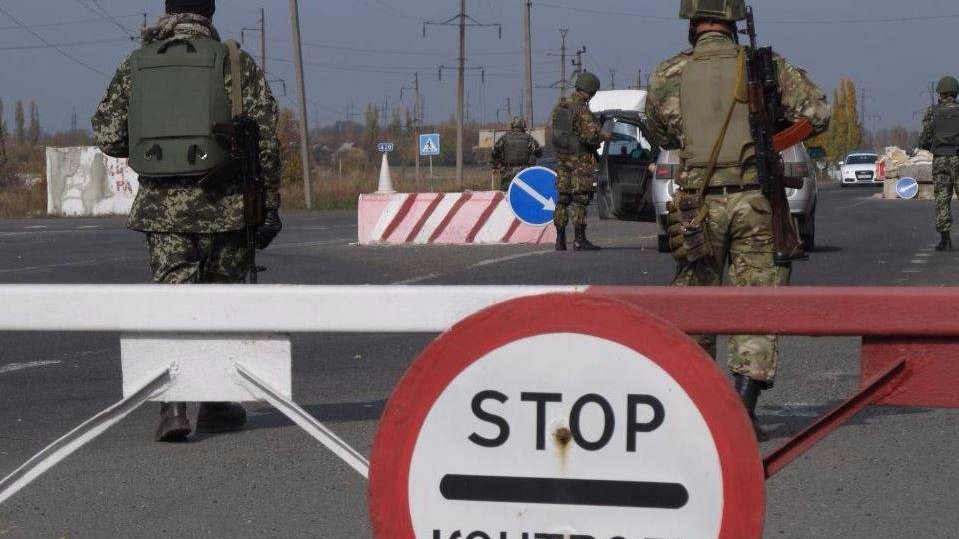 ​Официально: въезд госслужащим Украины на оккупированную территорию будет закрыт с 9 марта