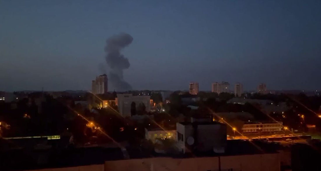 В Донецке, Макеевке и Горловке мощные прилеты HIMARS: в Сети появилось видео